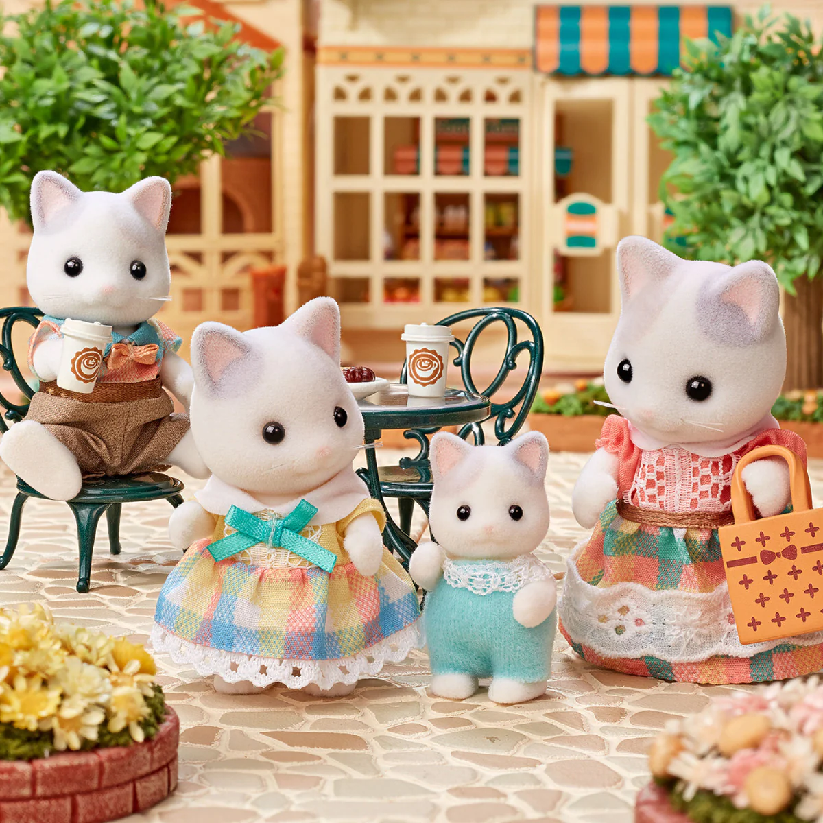Calico Critter Latte Cat Family - Image 2