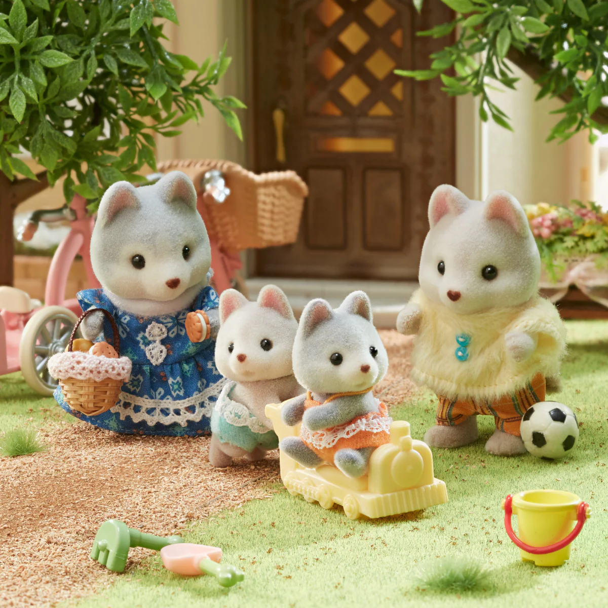 Calico Critters Twin Figure Set - Image 9
