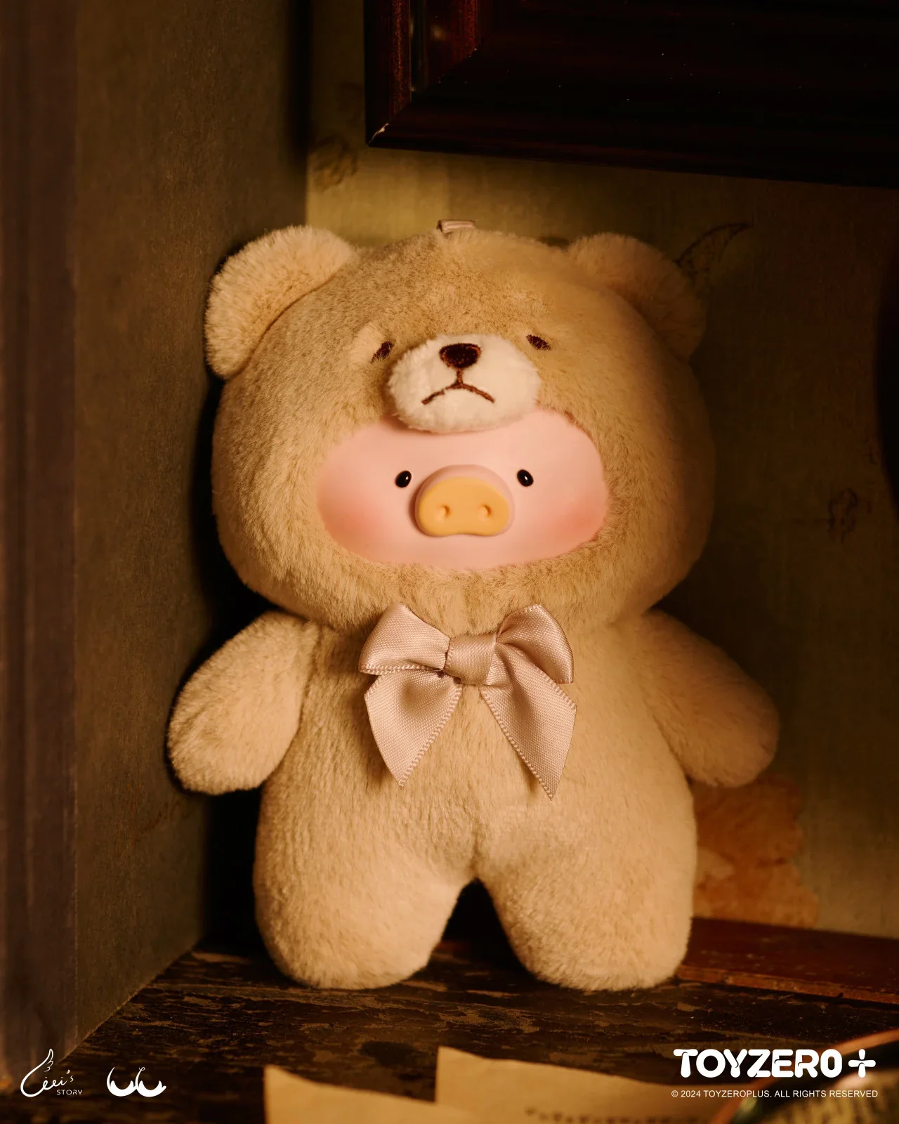 LuLu the Piggy - Vintage Teddy Shop Vinyl Face Blind Box - Image 3