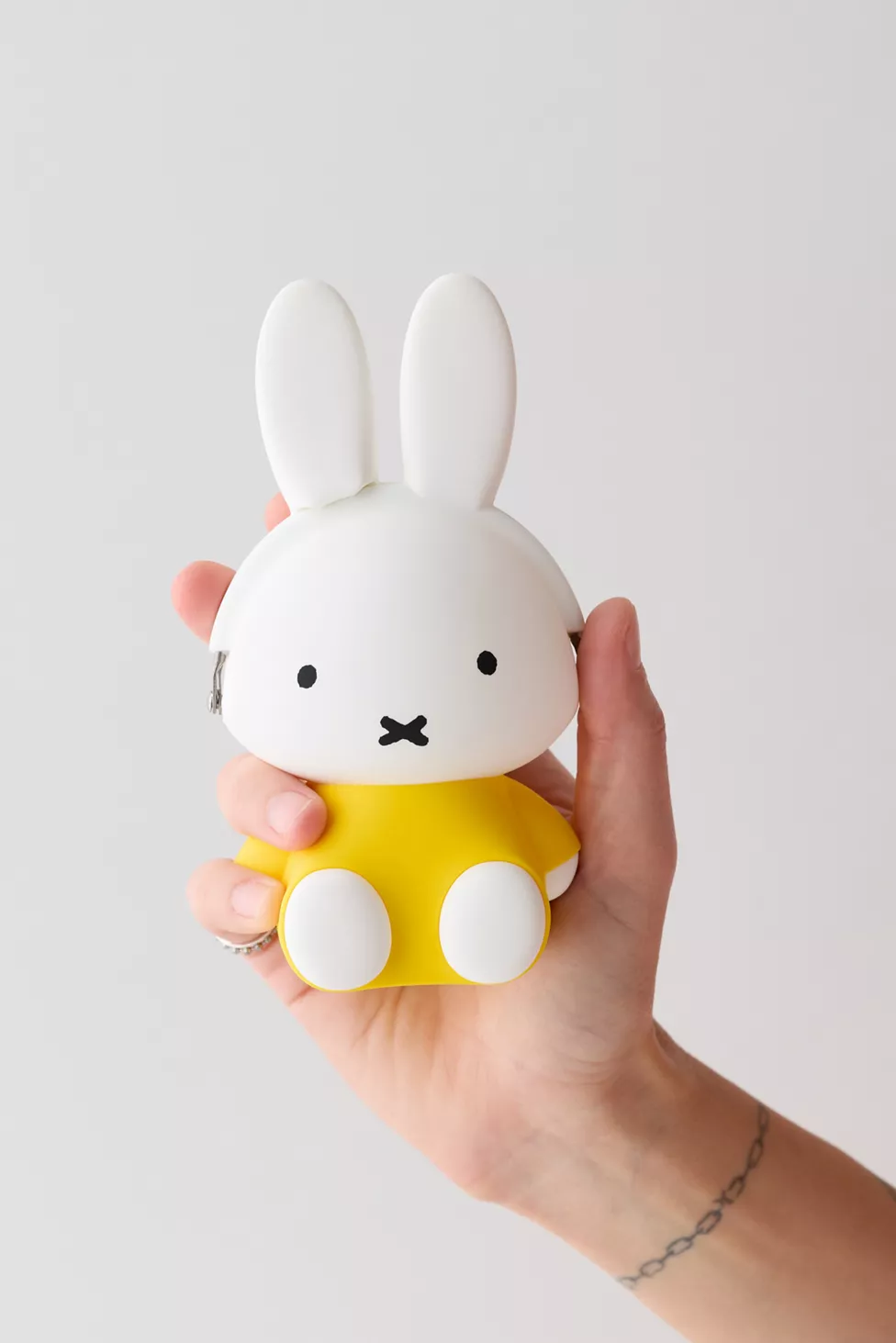 Miffy Silicone 3D pouch - Image 4