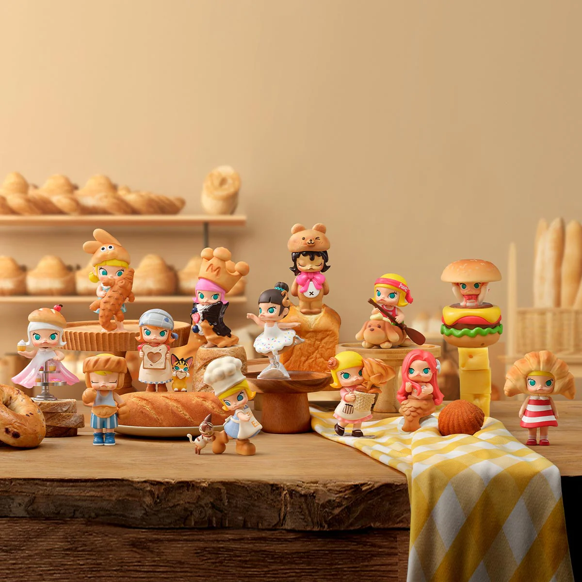 MOLLY Carb-Lover Series Figures - Image 5
