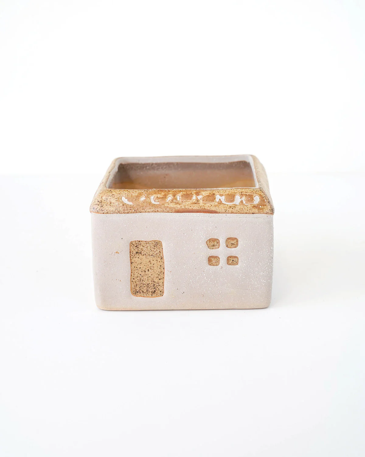 Plain House - Image 4