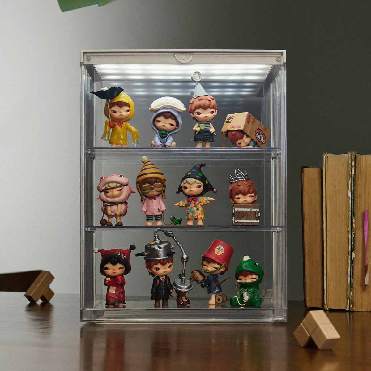 POP MART 400% Assemblable Lighted Display Container - Image 2