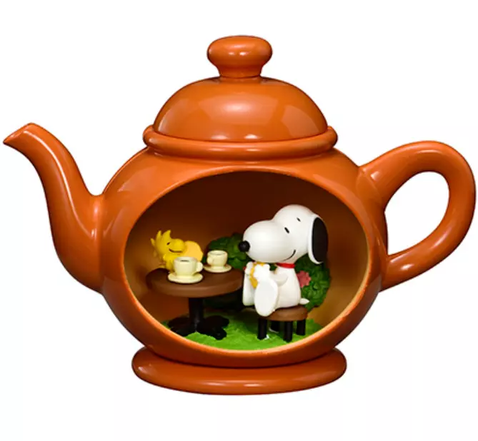 Re-Ment PEANUTS: Snoopy Antique Diorama Collection - Image 3