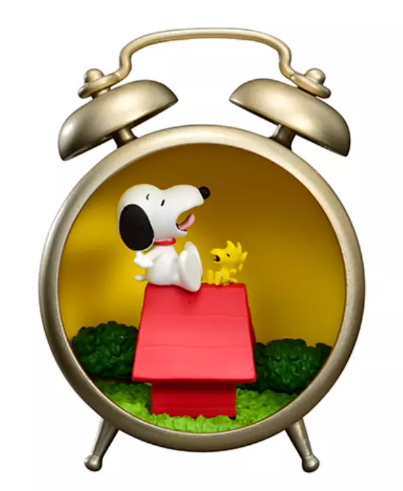 Re-Ment PEANUTS: Snoopy Antique Diorama Collection - Image 4