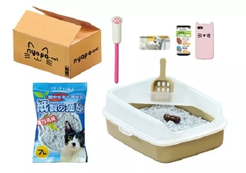 Re-Ment Miniatures: Life with Cats Dollhouse Decoration Furniture - Image 10