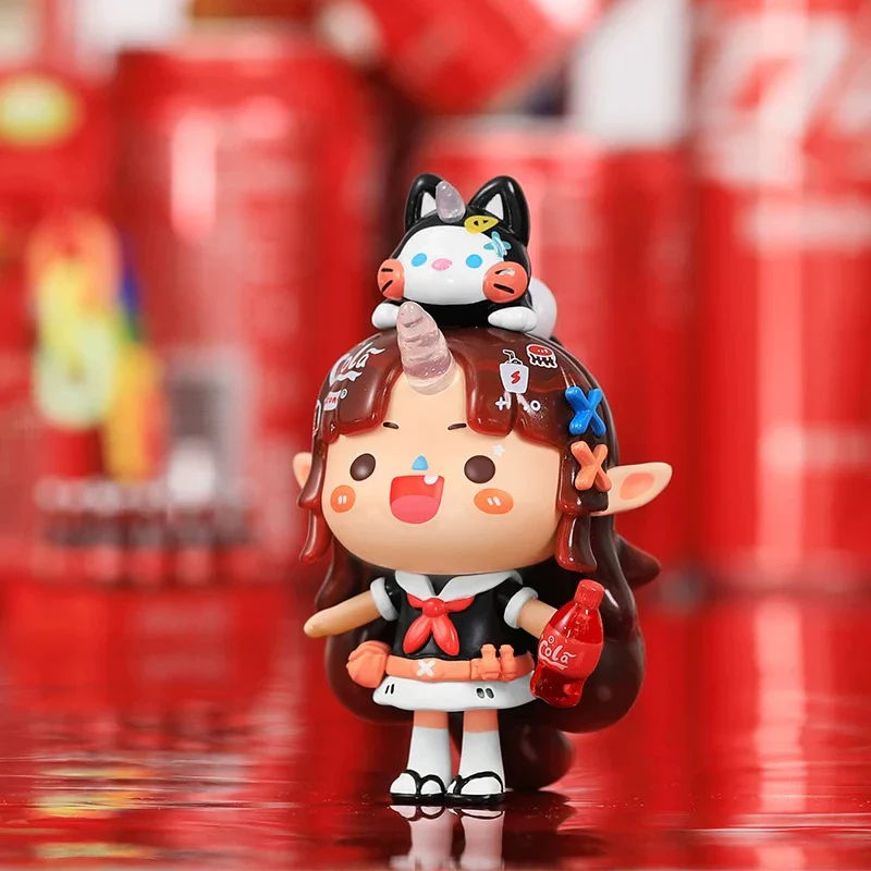Unicorn Lass Rainbow Soda Blind-Box Vinyl Figure - Image 6